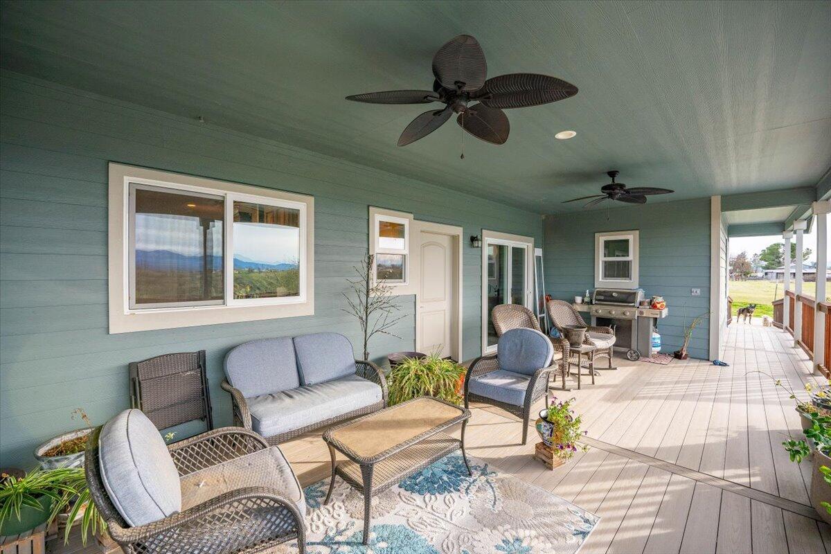 15093 Sunshine Ridge Anderson, CA 96007 - Photo 26 of 28 42-15093 Sunshine Ridge Rd - E-4