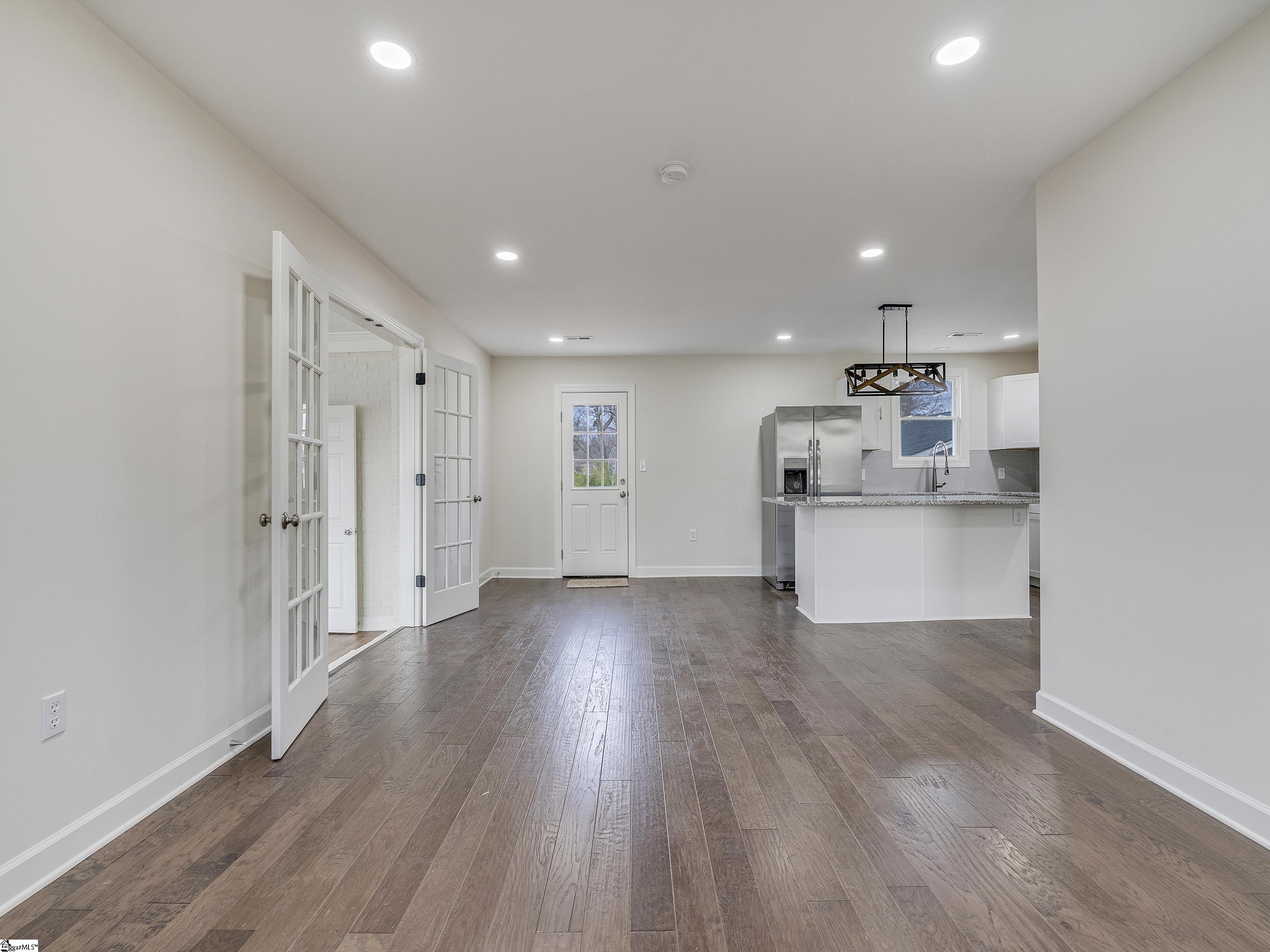 508 Staunton Bridge Road Greenville, SC 29611 - Photo 3 of 30 Gallery Image 3
