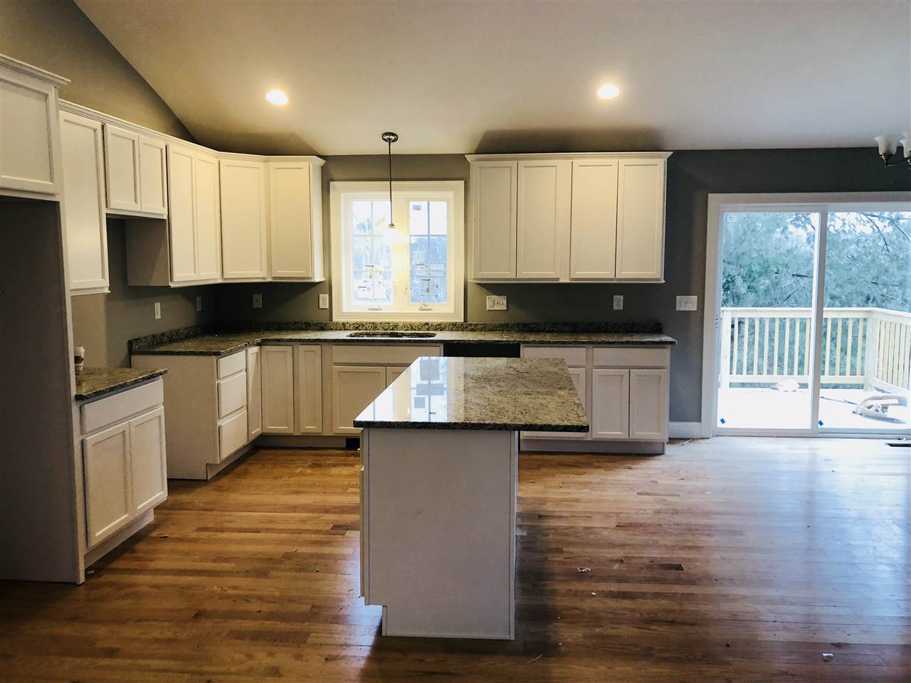 65 Pearson Road Merrimack, NH 03054 - Photo 2 of 9