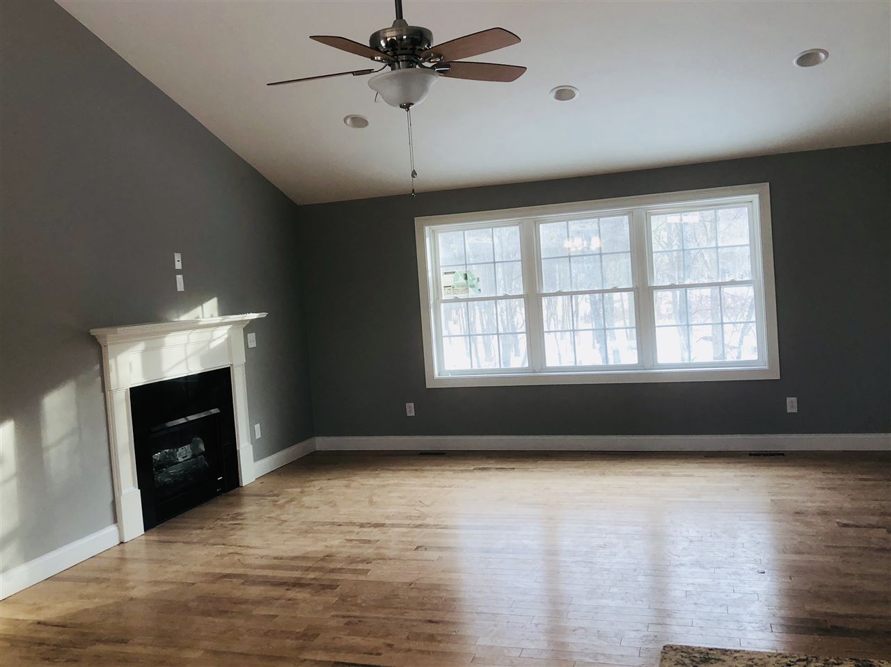 65 Pearson Road Merrimack, NH 03054 - Photo 6 of 9