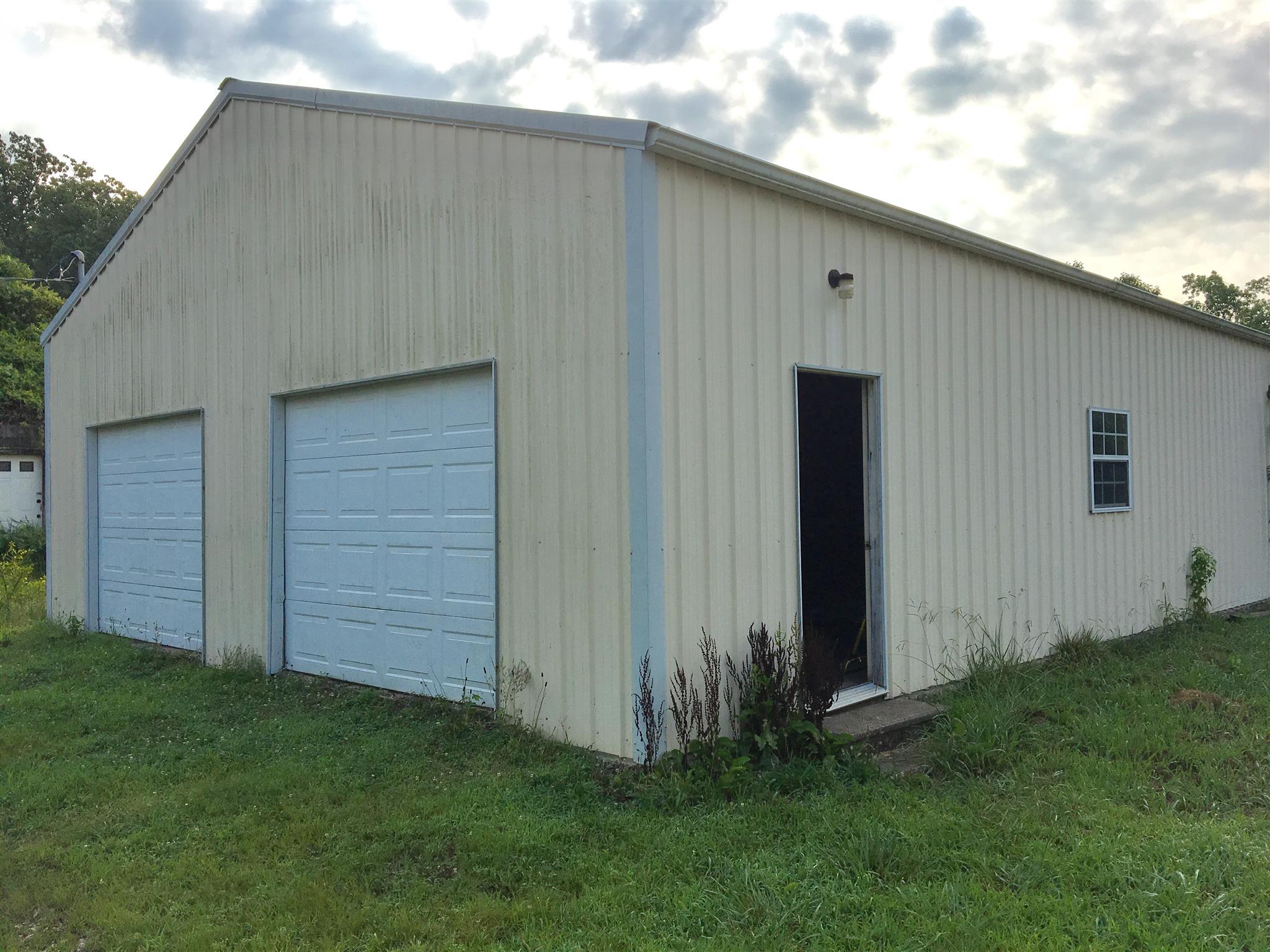 4475 Dry Ck Road Waverly, TN 37185 - Photo 5 of 29