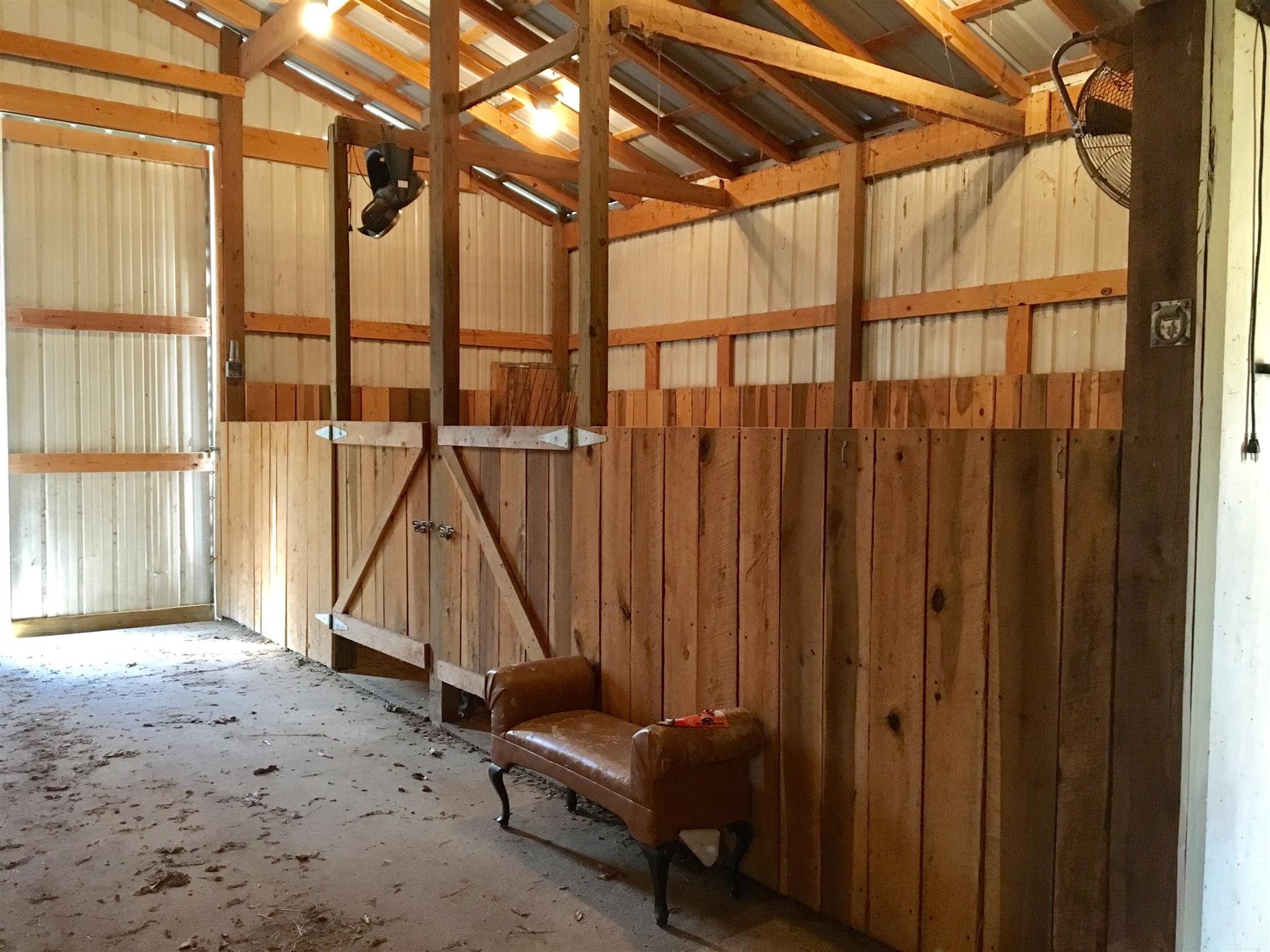 4475 Dry Ck Road Waverly, TN 37185 - Photo 8 of 29 a view of a room with gym equipment