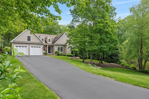$900,000 | 23 Crest Circle, Smithfield, RI 02917