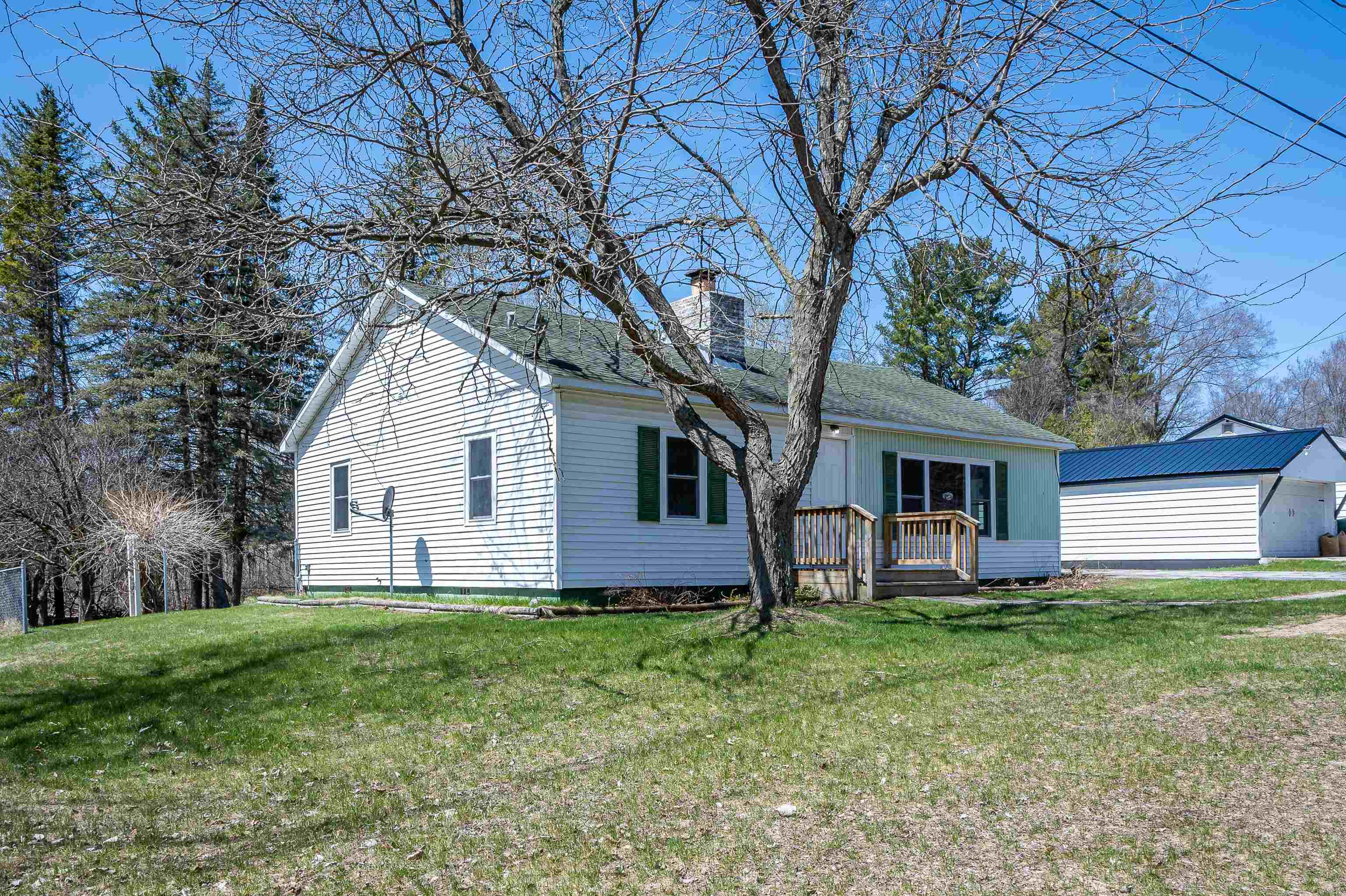 711 North Spring Street Gladwin, MI 48624 - Photo 10 of 44 Gallery Image 10