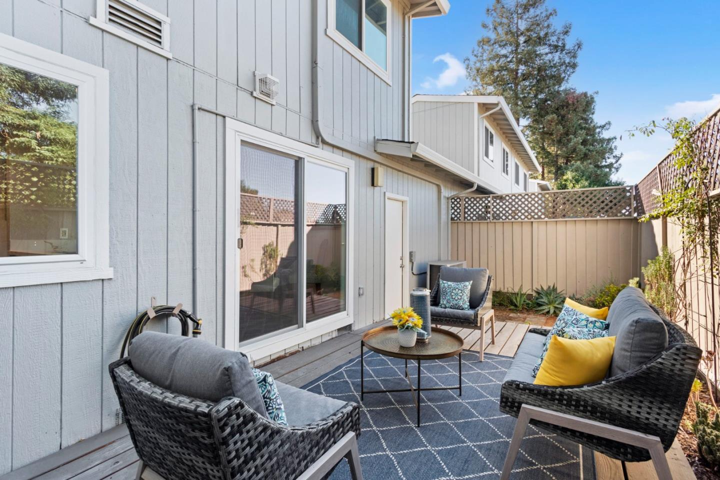 643 Foster Court, Unit 4 Hayward, CA 94544 - Photo 16 of 20 a outdoor living space with patio furniture and a potted plant