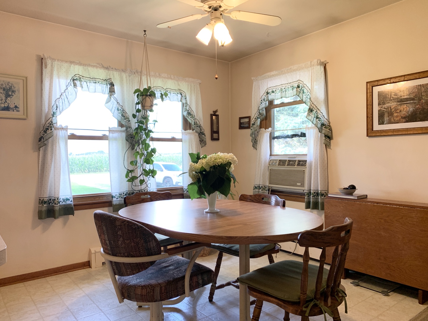 2726 West 3000S Road Kankakee, IL 60901 - Photo 9 of 31