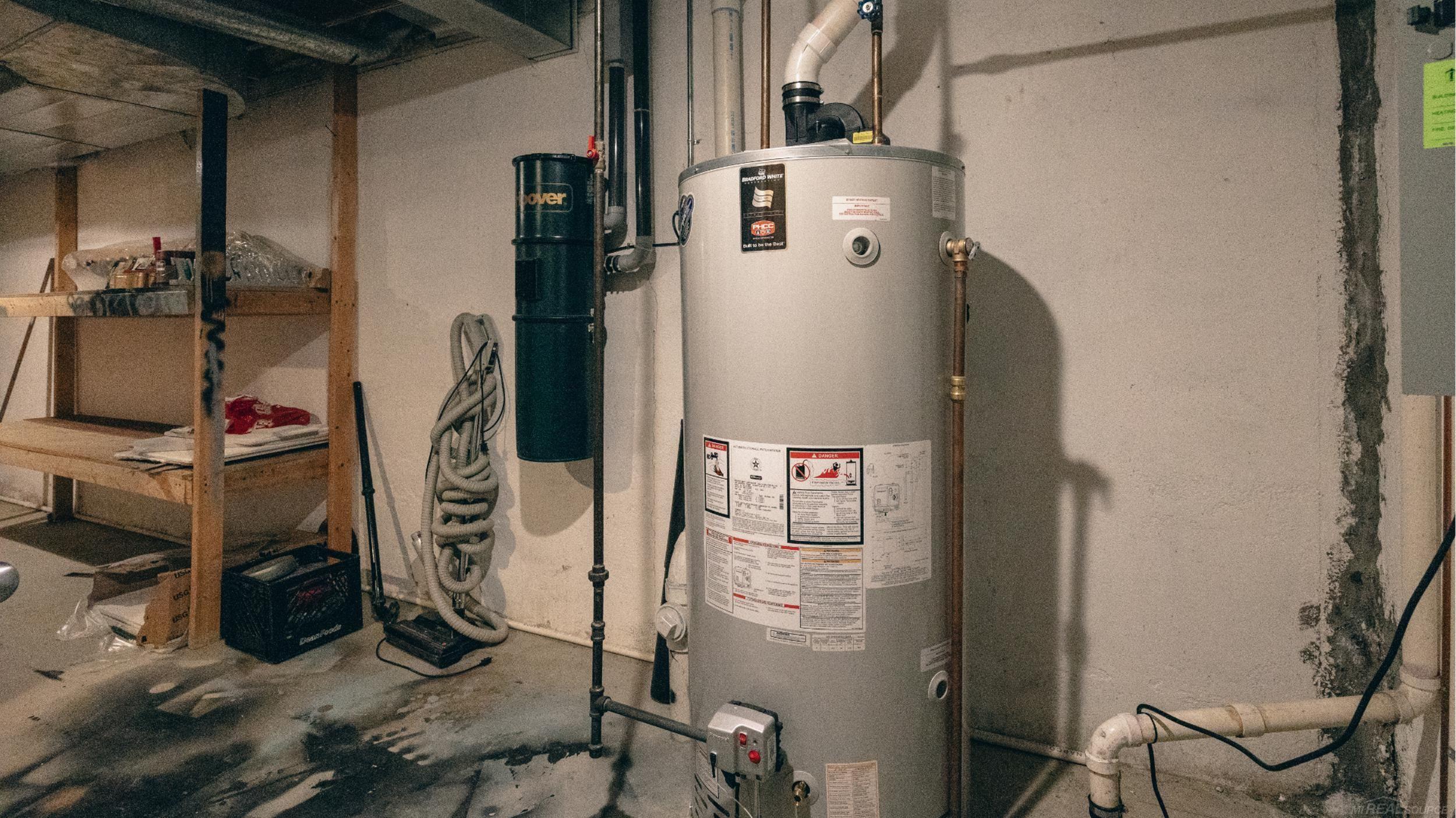 51553 Baker Road New Baltimore, MI 48047 - Photo 61 of 77 50201287-fb4ae709-fe3f-465e-9590-819e280772ed.JPG