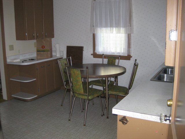 3056 Devonshire Street Duluth, MN 55806 - Photo 5 of 9