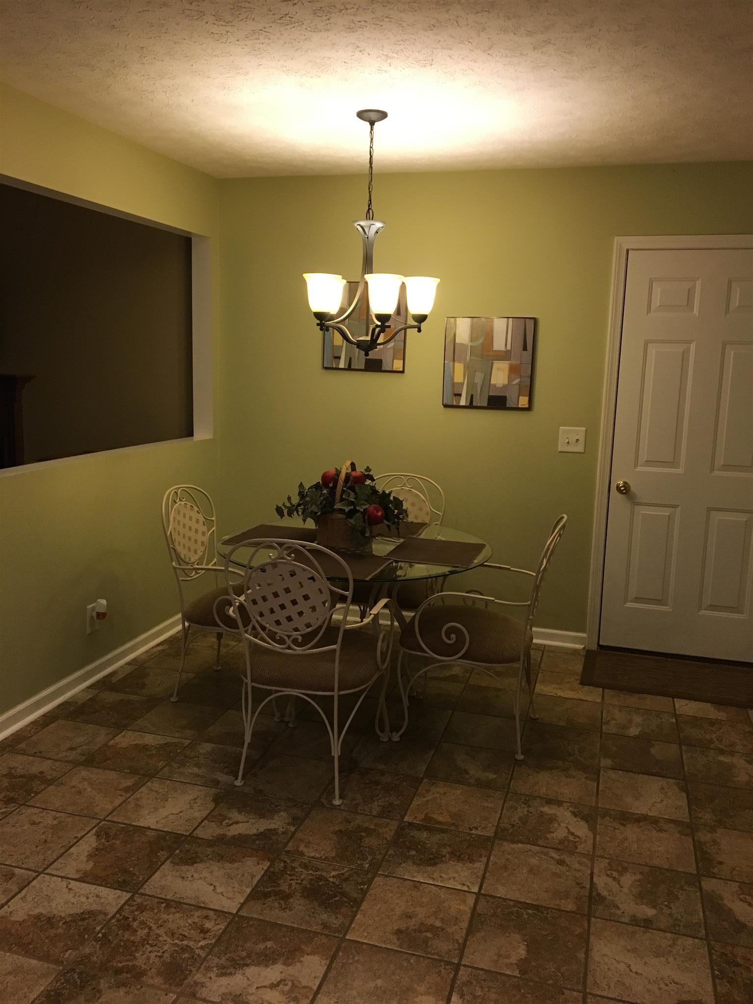 533 Beech Log Road Watertown, TN 37184 - Photo 3 of 10 Dinning Area