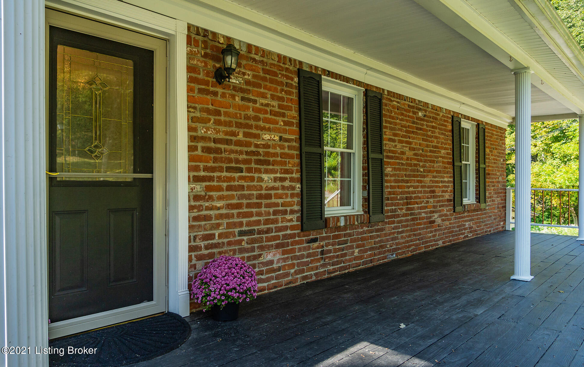 13201 Creekview Road Prospect, KY 40059 - Photo 5 of 61 13201-Creekview-Rd-20211004_005