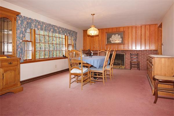 107 Randall Road Berlin, MA 01503 - Photo 8 of 22