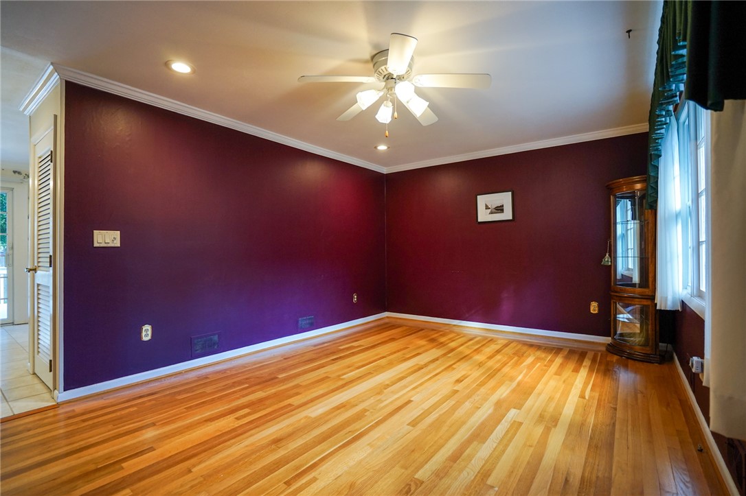 145 Stonedale Road Warwick, RI 02889 - Photo 14 of 42 Gallery Image 14