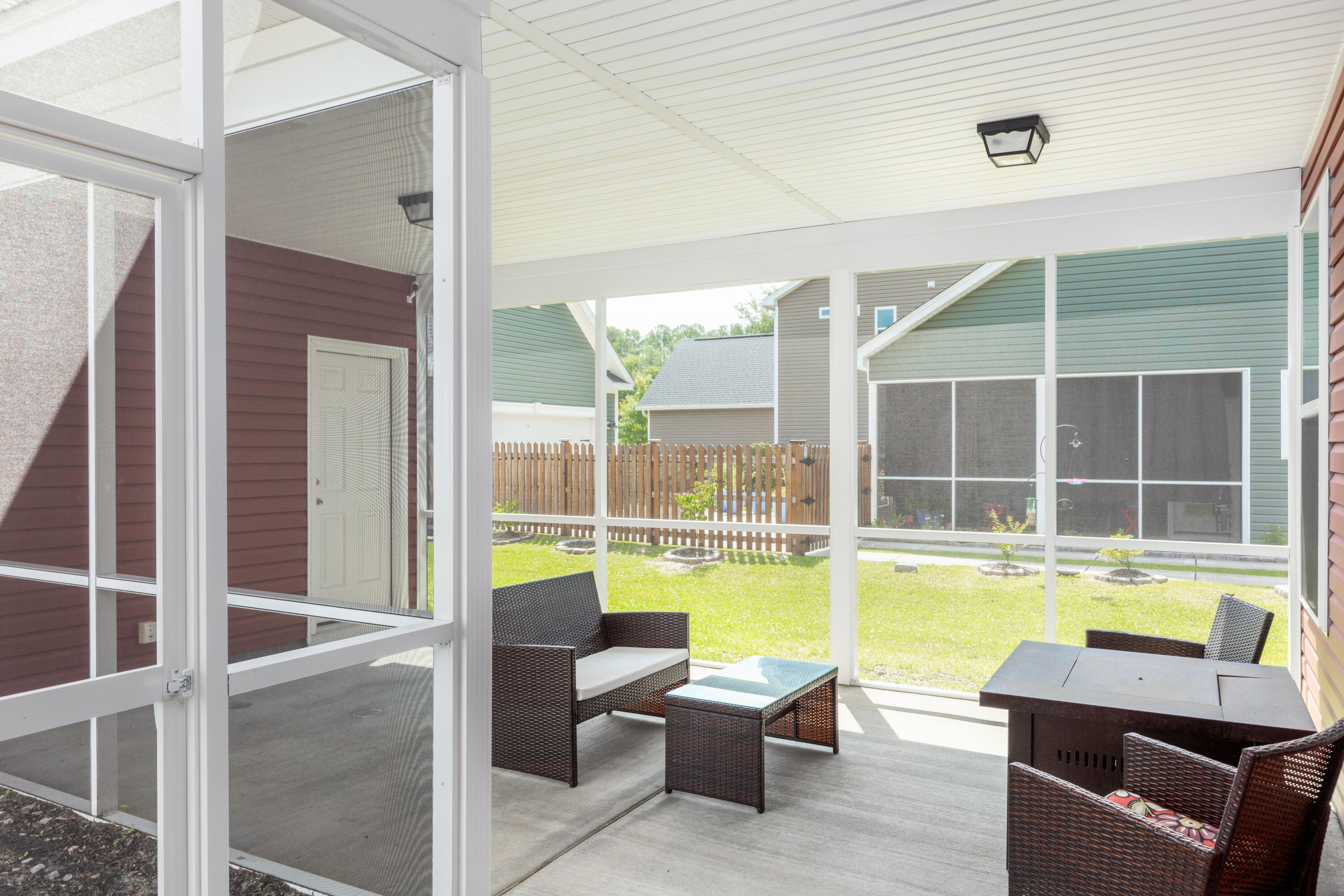 1524 Roustabout Way Charleston, SC 29414 - Photo 15 of 21 1524 Rousabout Way-15