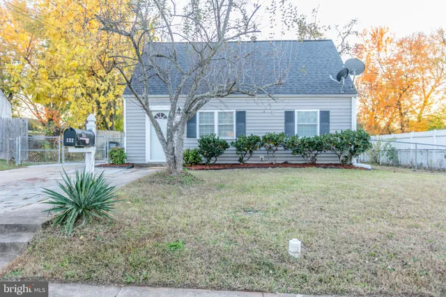 $2,400 | 121 Cabbel Drive, Manassas Park, VA 20111