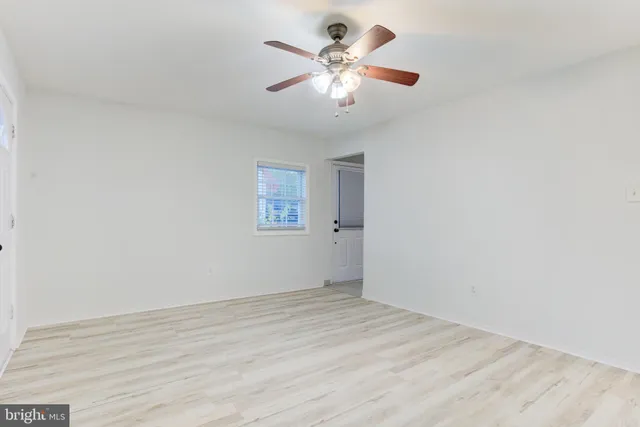 $2,400 | 121 Cabbel Drive, Manassas Park, VA 20111