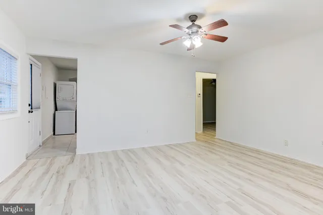 $2,400 | 121 Cabbel Drive, Manassas Park, VA 20111