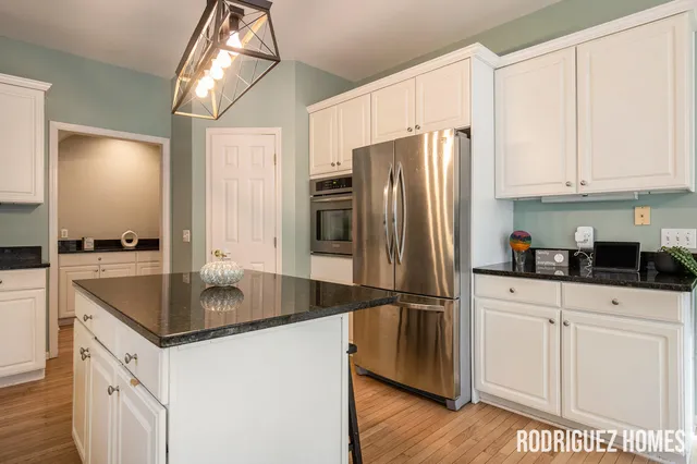 $839,900 | 3890 Clearview Street Northeast, Grand Rapids, MI 49546