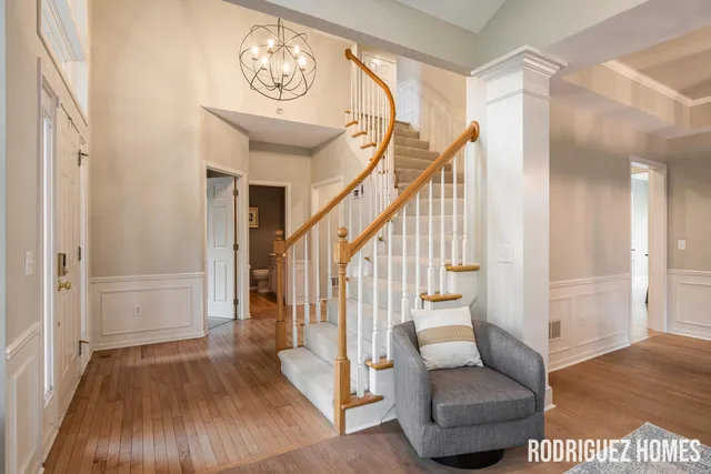 $839,900 | 3890 Clearview Street Northeast, Grand Rapids, MI 49546