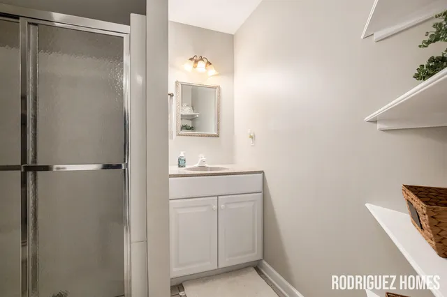 $839,900 | 3890 Clearview Street Northeast, Grand Rapids, MI 49546