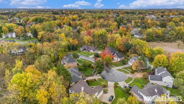 $839,900 | 3890 Clearview Street Northeast, Grand Rapids, MI 49546