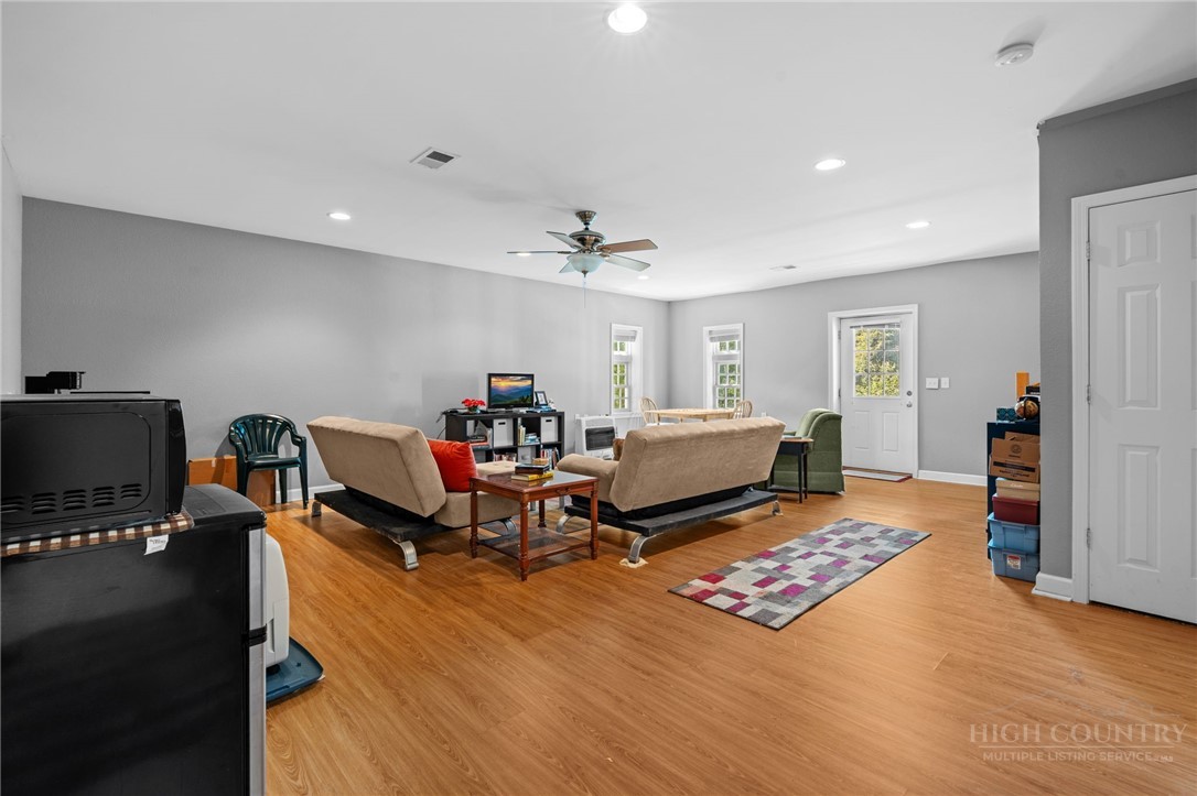 76 Walter Ridge Road West Jefferson, NC 28694 - Photo 28 of 50 Gallery Image 28