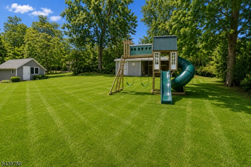 46 Ideal Street Gillette, NJ 07933 - Photo 38 of 47