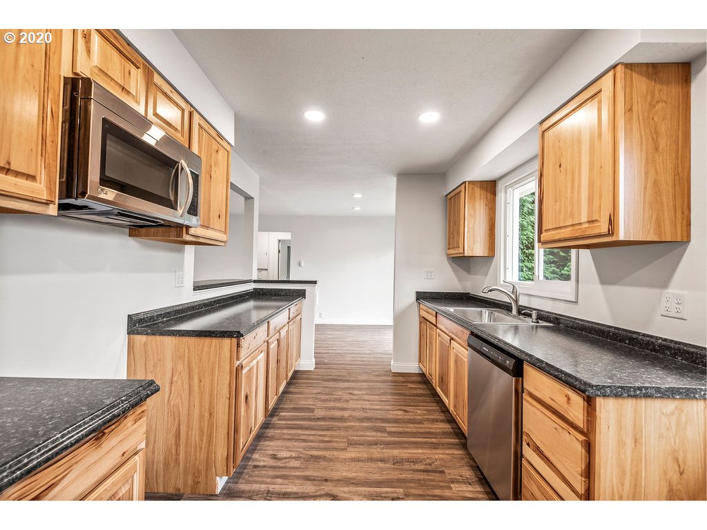 3231 Laurel Road Longview, WA 98632 - Photo 13 of 28 Gallery Image 13