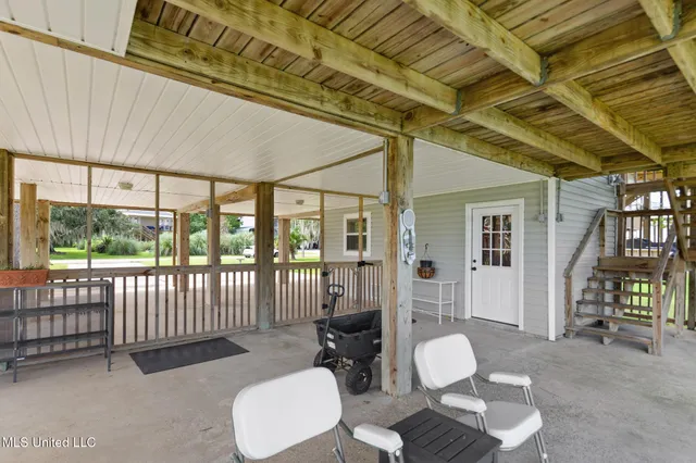 $498,000 | 424 Riverview Drive, Bay St. Louis, MS 39520