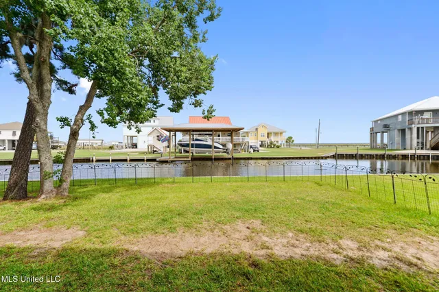 $498,000 | 424 Riverview Drive, Bay St. Louis, MS 39520