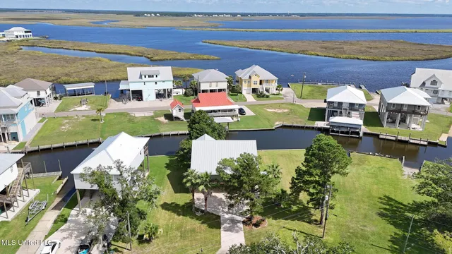 $498,000 | 424 Riverview Drive, Bay St. Louis, MS 39520