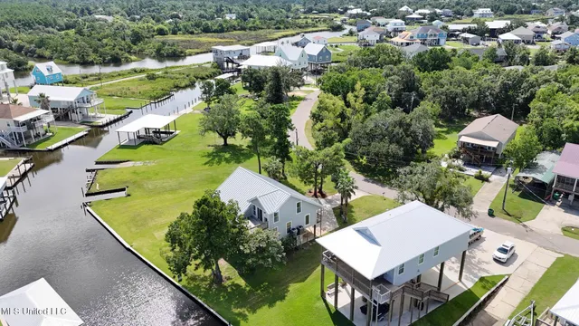 $498,000 | 424 Riverview Drive, Bay St. Louis, MS 39520