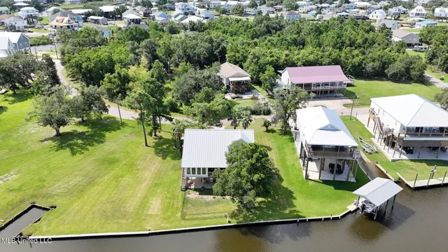 $498,000 | 424 Riverview Drive, Bay St. Louis, MS 39520