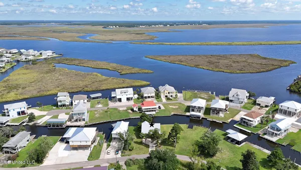 $480,000 | 424 Riverview Drive, Bay St. Louis, MS 39520