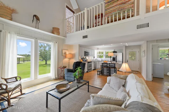 $498,000 | 424 Riverview Drive, Bay St. Louis, MS 39520