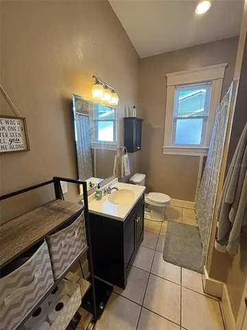 $2,400 | 107 West Wilder Avenue, Tampa, FL 33603