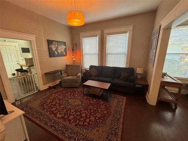 $2,400 | 107 West Wilder Avenue, Tampa, FL 33603