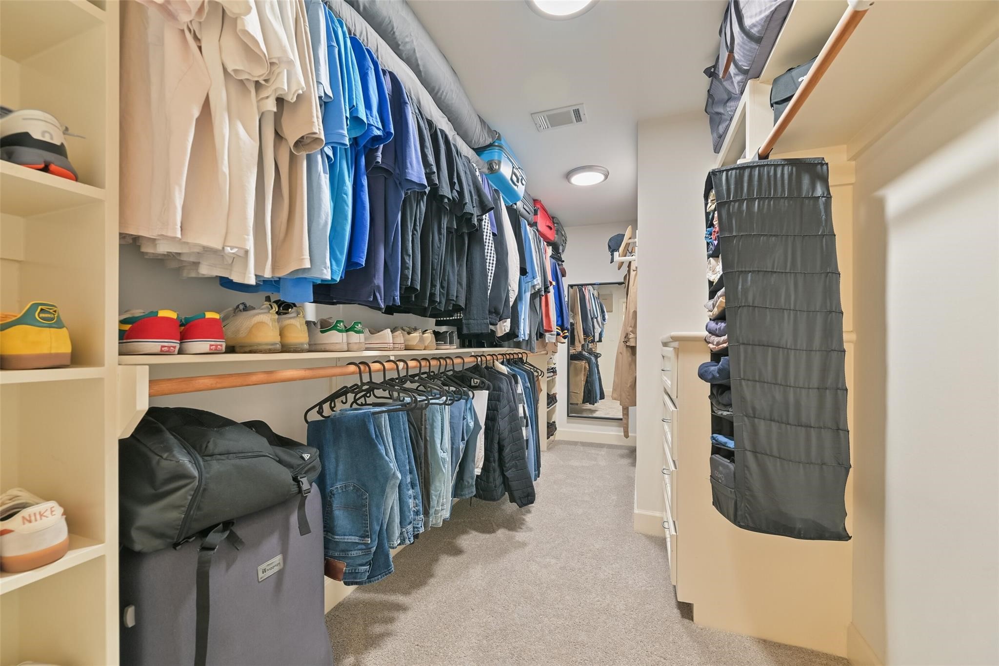 8715 Meadowcroft Drive, Unit 1002 Houston, TX 77063 - Photo 17 of 24 a utility room with dryer and washer