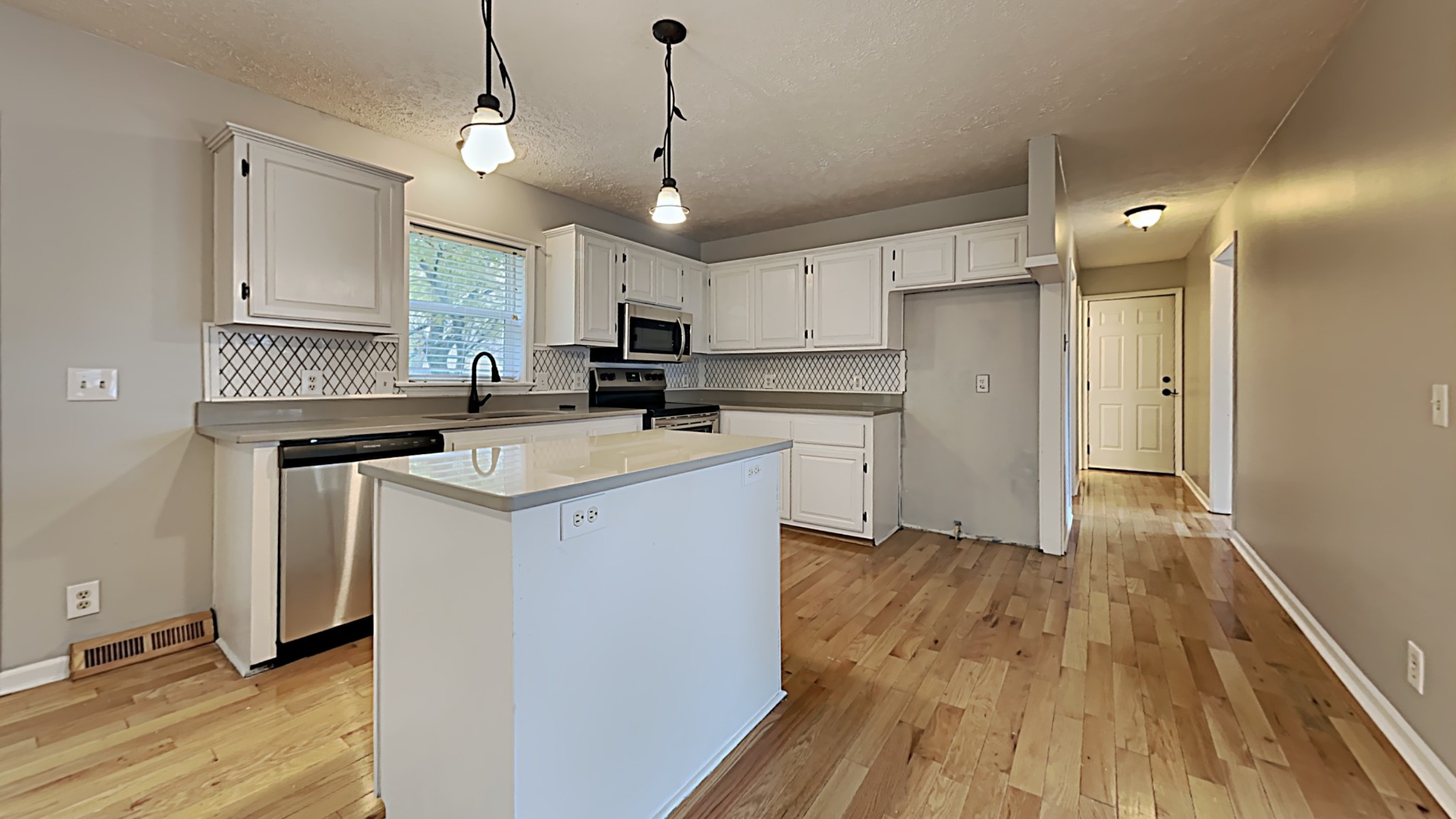 783 Curd Road Mount Juliet, TN 37122 - Photo 3 of 19 Gallery Image 3
