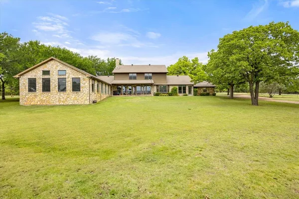 $1,425,000 | 3165 Farm To Market 51, Bluff Dale, TX 76433
