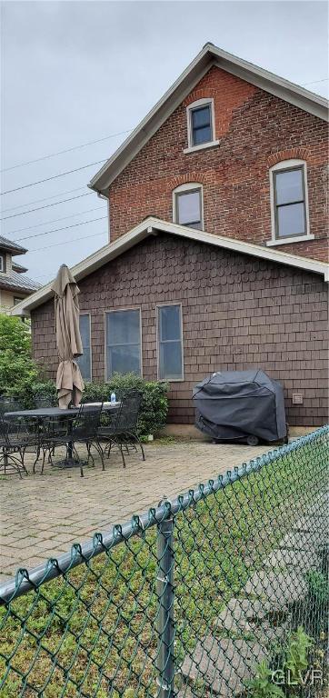 3217 Bingen Road Bethlehem, PA 18015 - Photo 4 of 33 Back of house