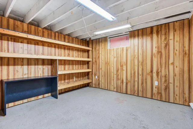 $339,250 | 113 Turkey Lane, Livermore, ME 04253