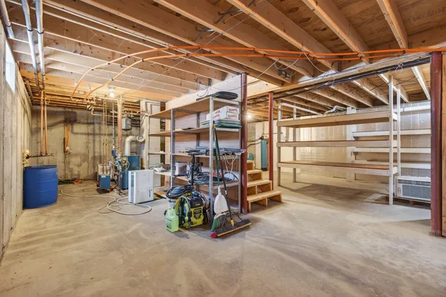 $339,250 | 113 Turkey Lane, Livermore, ME 04253