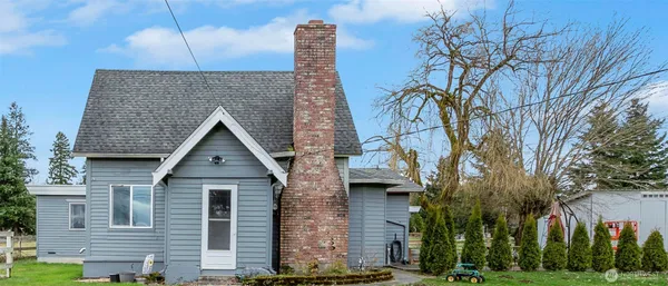 $985,000 | 40216 264th Avenue Southeast, Enumclaw, WA 98022