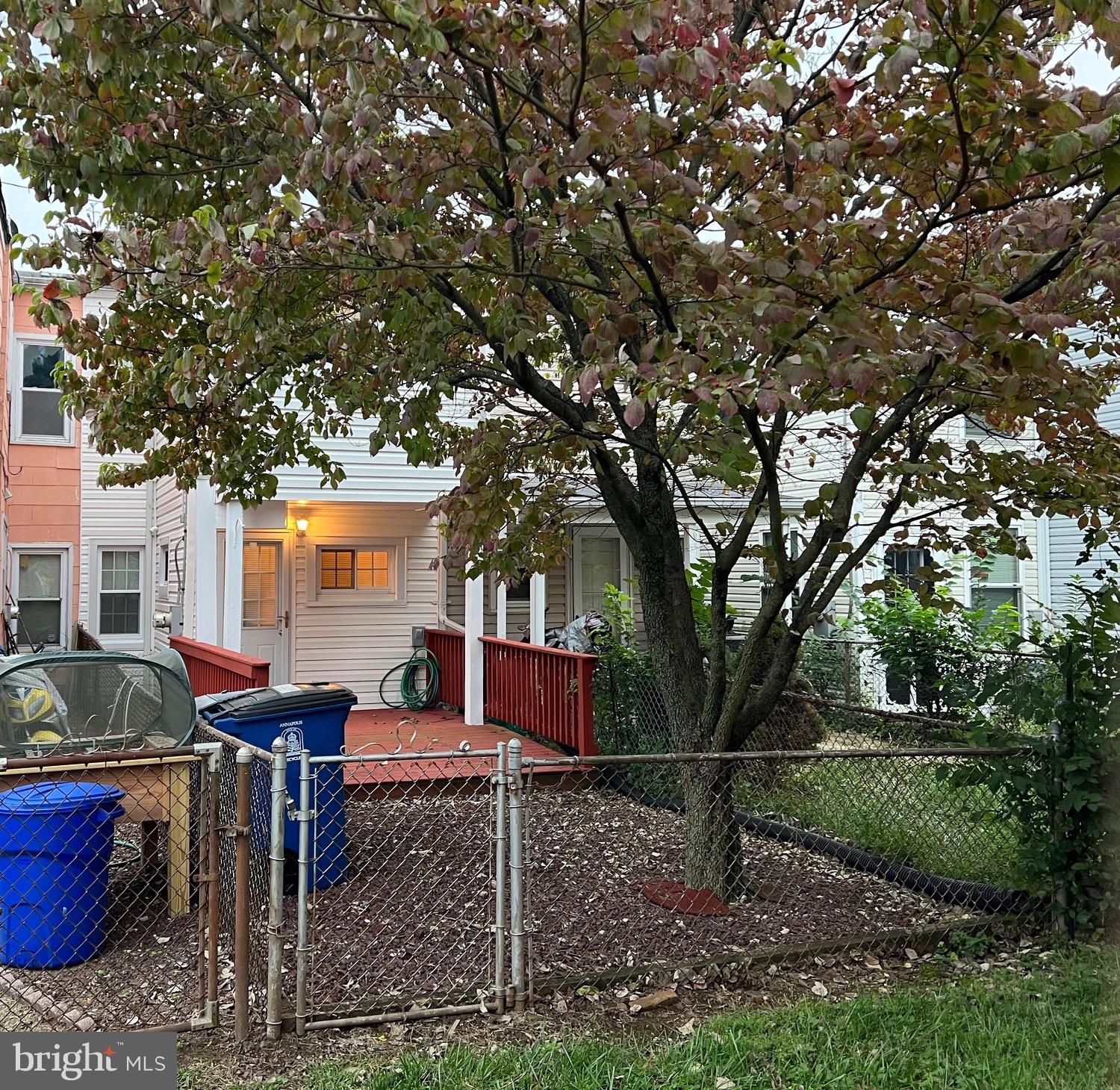 76 Clay Street Annapolis, MD 21401 - Photo 23 of 26 Rear fenced view