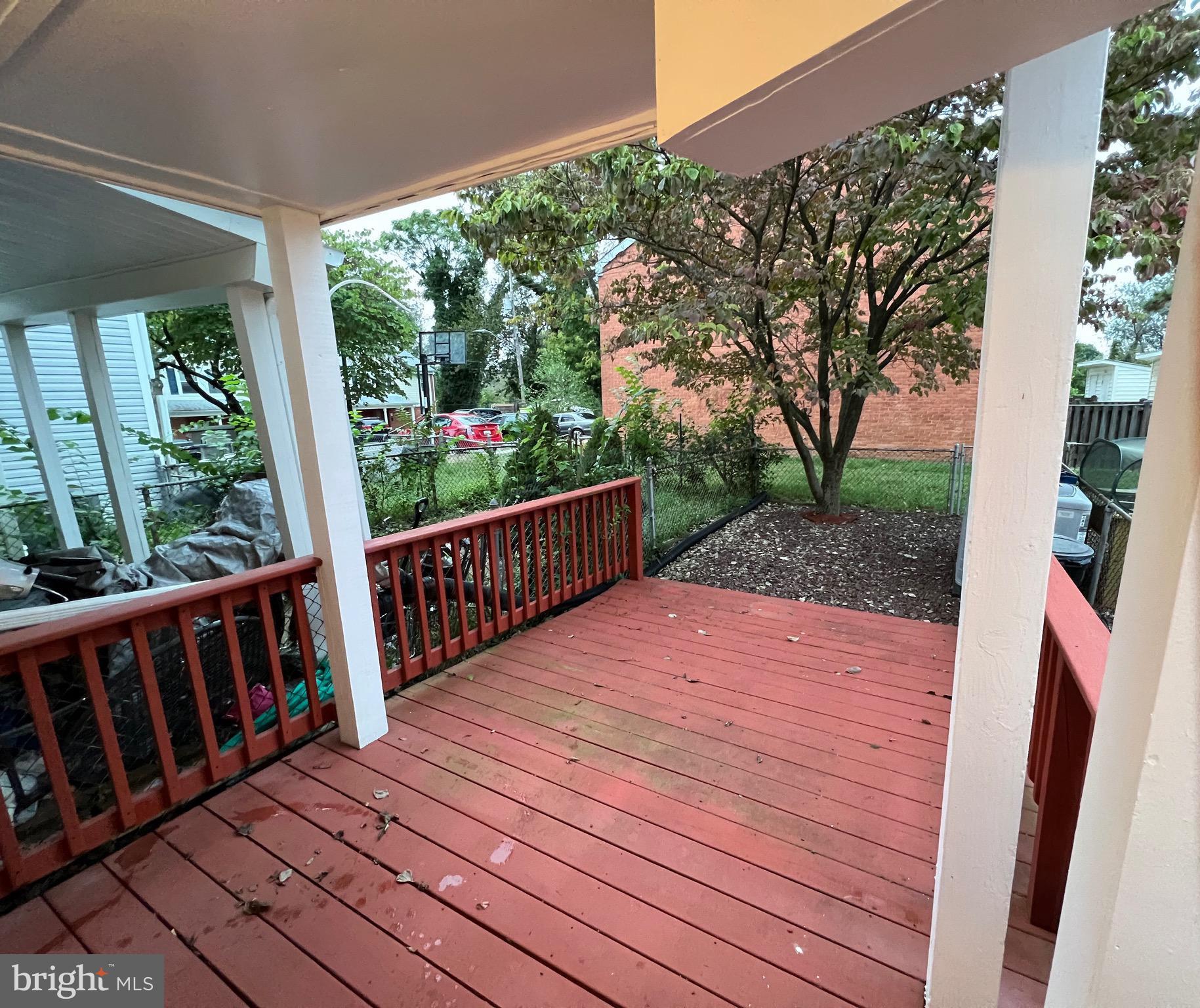 76 Clay Street Annapolis, MD 21401 - Photo 26 of 26 Deck view to common element