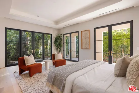 $29,750,000 | 9951 Liebe Drive, Beverly Hills, CA 90210