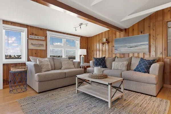 $3,000 | 4 28th Street, Unit WINTER, Newbury, MA 01951