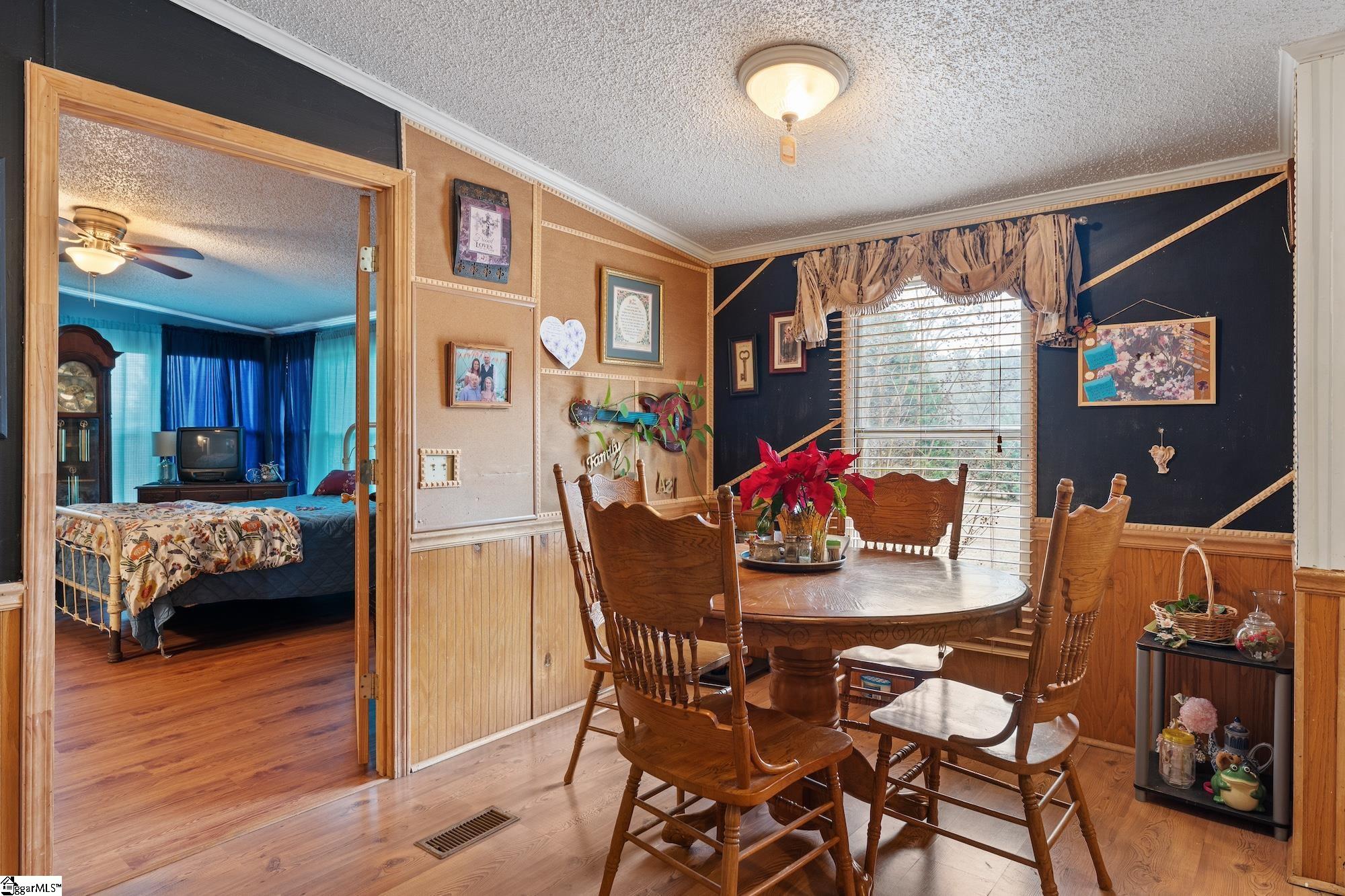 458 Looper Road Pelzer, SC 29669 - Photo 11 of 31