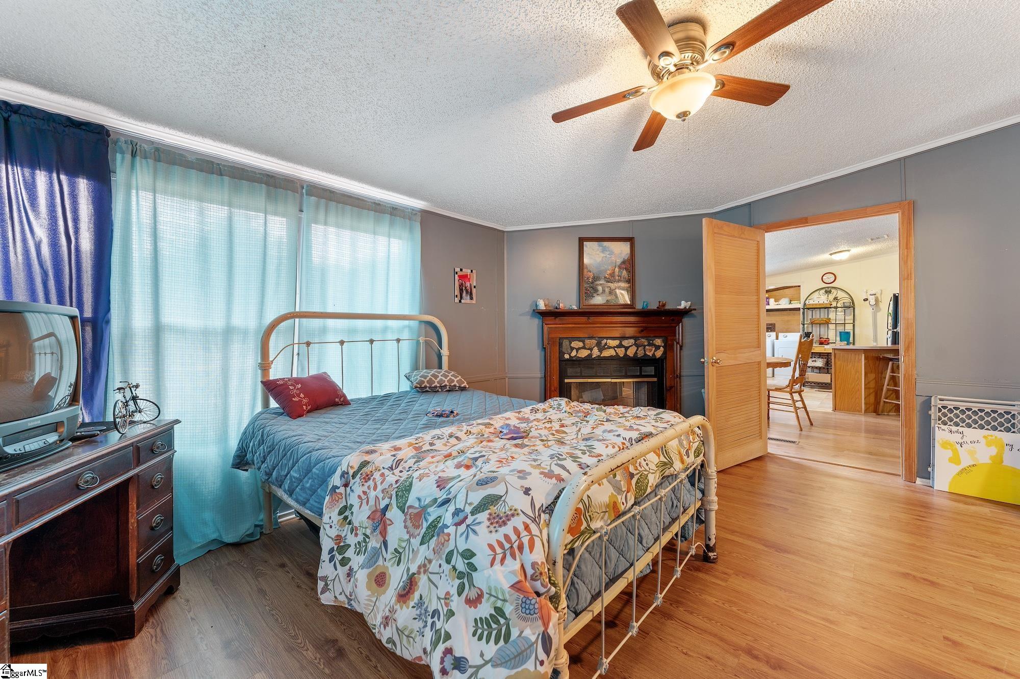 458 Looper Road Pelzer, SC 29669 - Photo 13 of 31