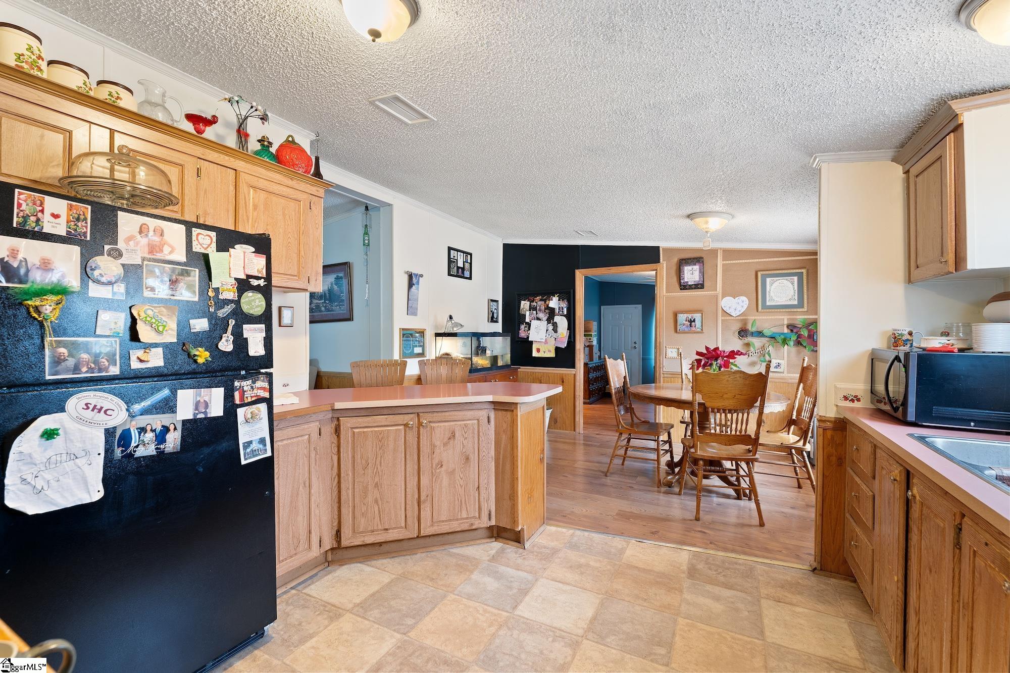 458 Looper Road Pelzer, SC 29669 - Photo 5 of 31